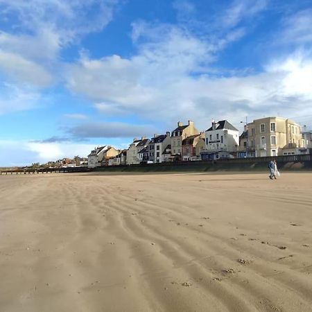 Appartement Avec Jardin Et Acces Mer Grandcamp-Maisy Buitenkant foto