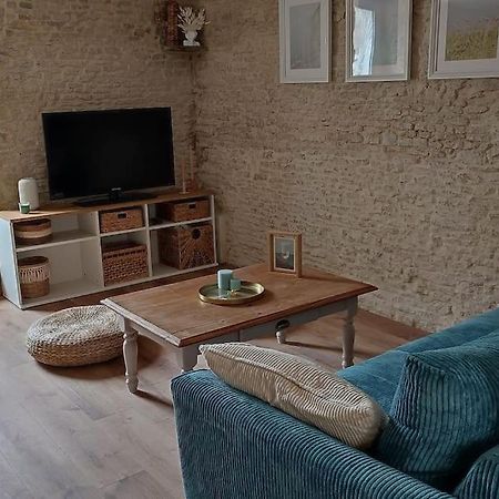 Appartement Avec Jardin Et Acces Mer Grandcamp-Maisy Buitenkant foto