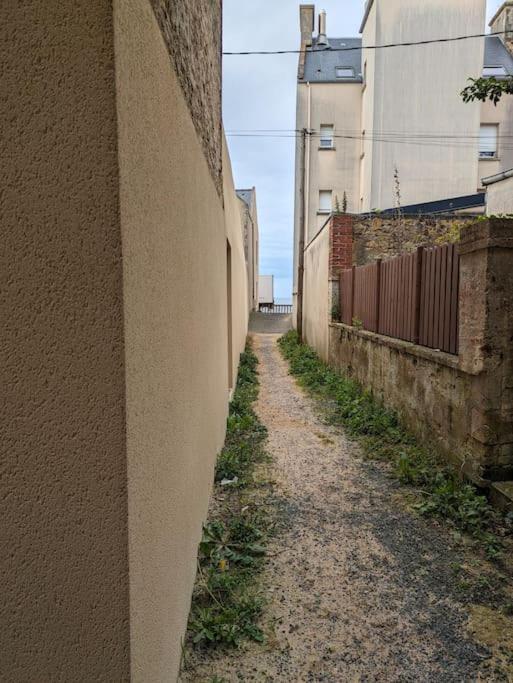 Appartement Avec Jardin Et Acces Mer Grandcamp-Maisy Buitenkant foto